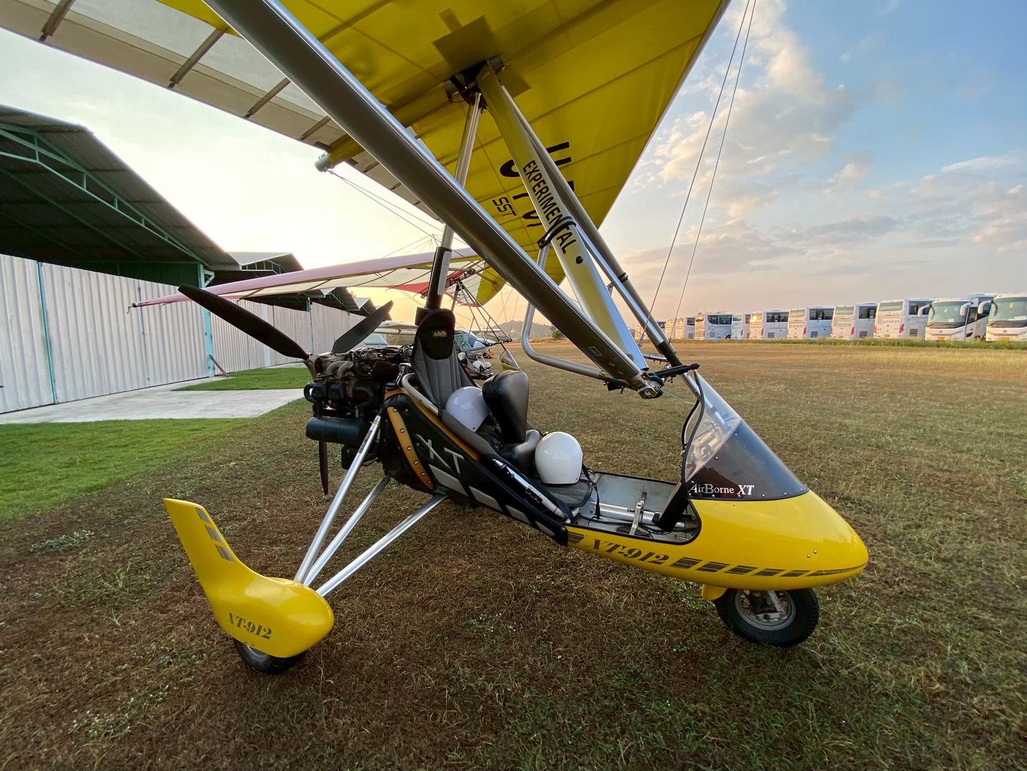 🛩 Дельтаплан (Microlight)