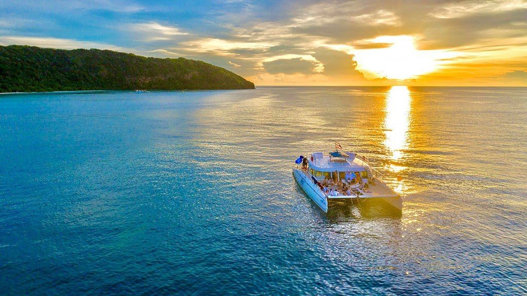 🌅 SERENITY SUNSET TOUR — ДВА ОСТРОВА И ЗАКАТ