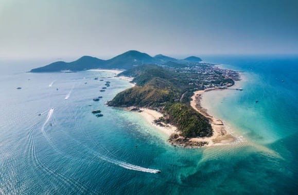 Три Чудо Острова